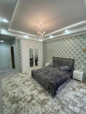 Khatai Lux Apartment